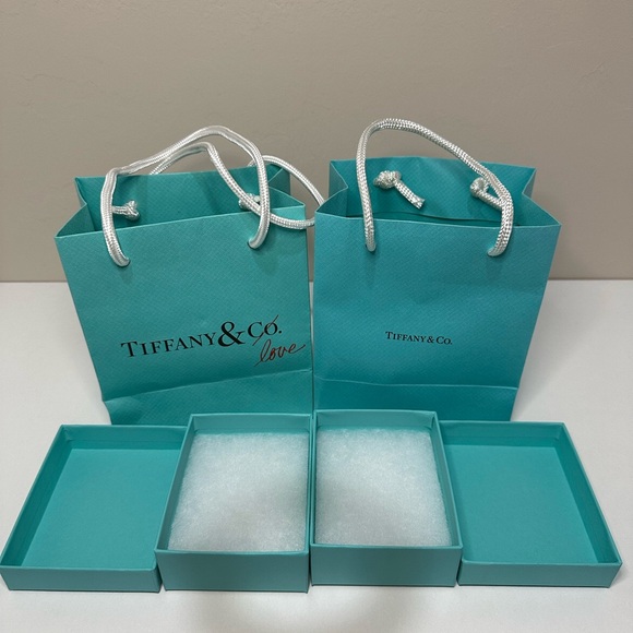 Tiffany bundle - Picture 3 of 3
